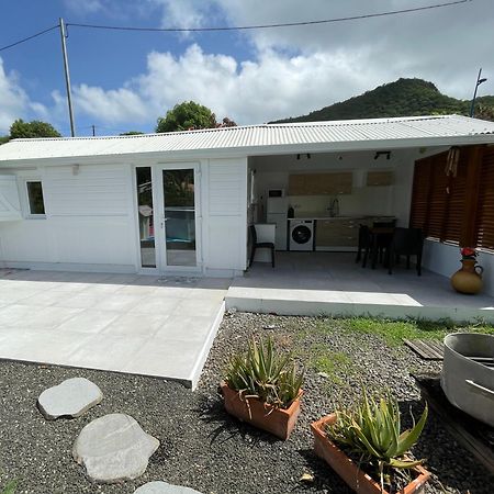 Bungalow "Doussin' Kreyol", Au Calme A 150M De La Plage Grande Anse Eksteriør bilde